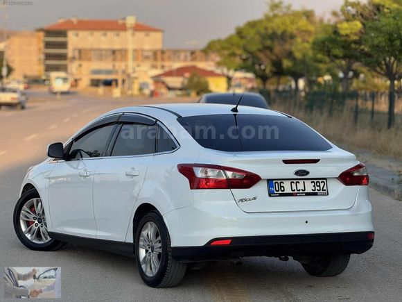 2013 FOCUS CAM GİBİ KUSURSUZ TAVAN KAPUT BOYASIZ DEĞİŞENSİZ
