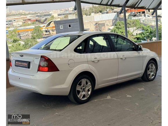 2011 ORİJİNAL 204.000 KM DE BAKIMLI FOCUS 1.6 TDCİ TREND X PAKET