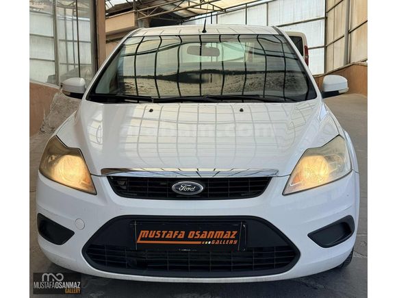 2011 ORİJİNAL 204.000 KM DE BAKIMLI FOCUS 1.6 TDCİ TREND X PAKET