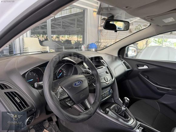 AKDAĞLAR AUTO'DAN 2017 FORD FOCUS HATASIZ BOYASIZ DÜŞÜK KM