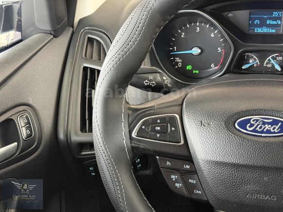 AKDAĞLAR AUTO'DAN 2017 FORD FOCUS HATASIZ BOYASIZ DÜŞÜK KM