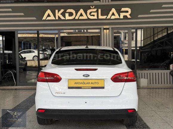 AKDAĞLAR AUTO'DAN 2017 FORD FOCUS HATASIZ BOYASIZ DÜŞÜK KM