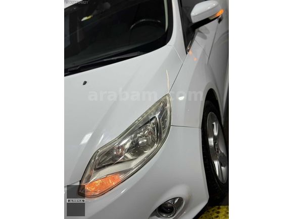 ARENA'DAN 2012 FOCUS III 1.6 TCDİ TRENDX DEĞİŞENSİZ MASRAFSIZ