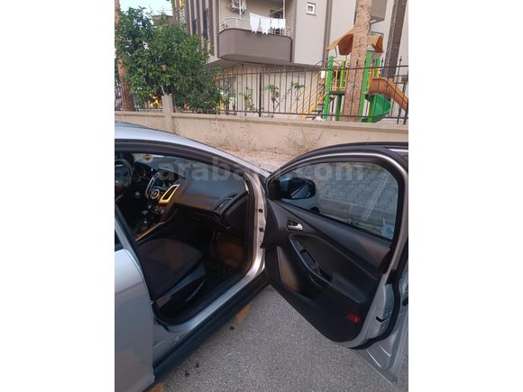 Sahibinden Ford Focus 1.6 TDCi Trend X 2017 Model  202.000 km Gri