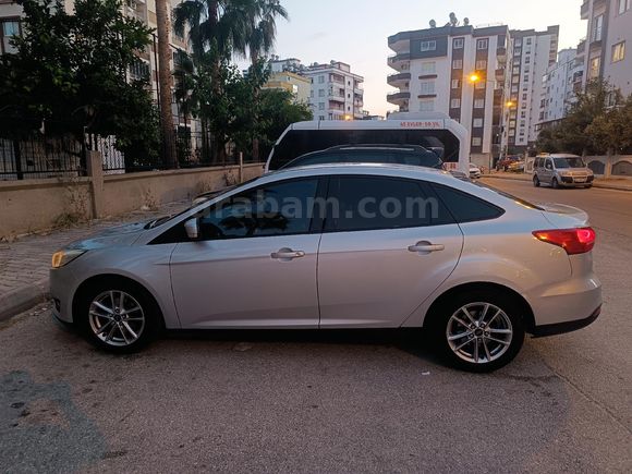 Sahibinden Ford Focus 1.6 TDCi Trend X 2017 Model  202.000 km Gri