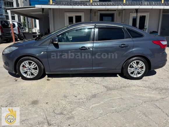 OTOPAZAR'DAN KREDİ/SENET/K.K 12 TAKSİT 2013 FORD FOCUS