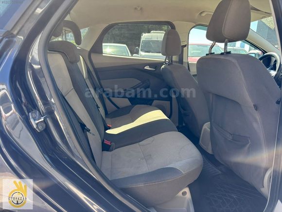 OTOPAZAR'DAN KREDİ/SENET/K.K 12 TAKSİT 2013 FORD FOCUS