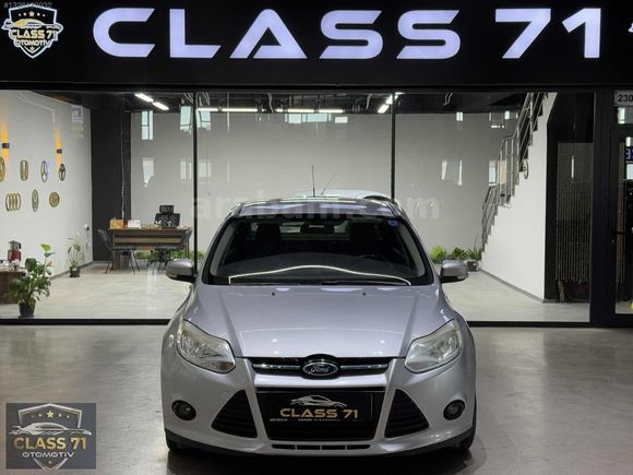 CLASS 71'DEN|2012 FORD FOCUS MK3 TREND X
