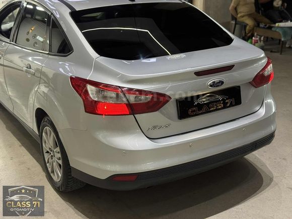 CLASS 71'DEN|2012 FORD FOCUS MK3 TREND X
