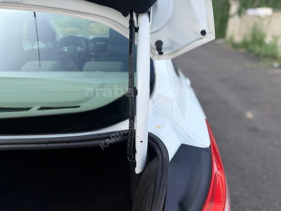 2014 FORD FOCUS 1.6 TDCİ TREND X 190 BİN KM'DE DEĞİŞENSİZ