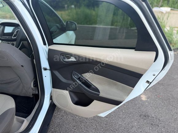2014 FORD FOCUS 1.6 TDCİ TREND X 190 BİN KM'DE DEĞİŞENSİZ