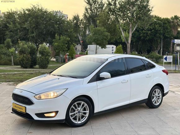 FORD FOCUS 1.6 TDCİ 190 BİN KM BAKIMLI KAYITSIZ 2017 MODEL