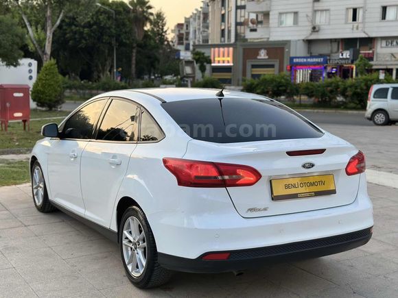 FORD FOCUS 1.6 TDCİ 190 BİN KM BAKIMLI KAYITSIZ 2017 MODEL