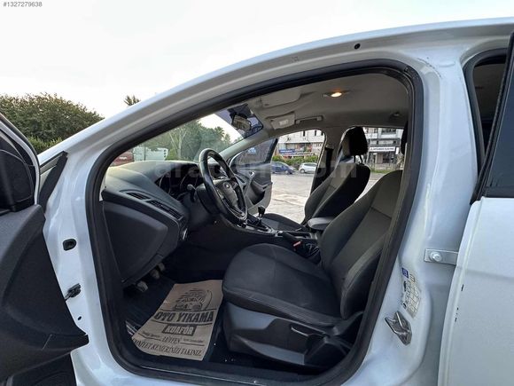 FORD FOCUS 1.6 TDCİ 190 BİN KM BAKIMLI KAYITSIZ 2017 MODEL