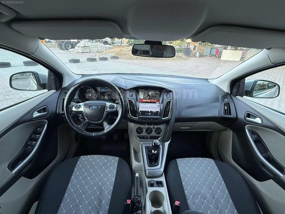 2014 ÇİKİŞLİ HATASIZ FOCUS 1.6TRENDX FUUL BAKIMLI