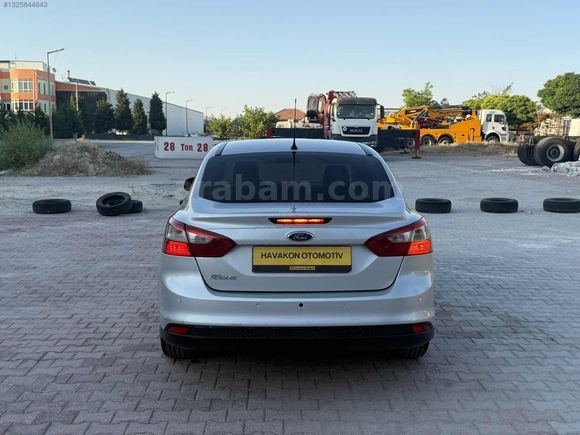 2014 ÇİKİŞLİ HATASIZ FOCUS 1.6TRENDX FUUL BAKIMLI