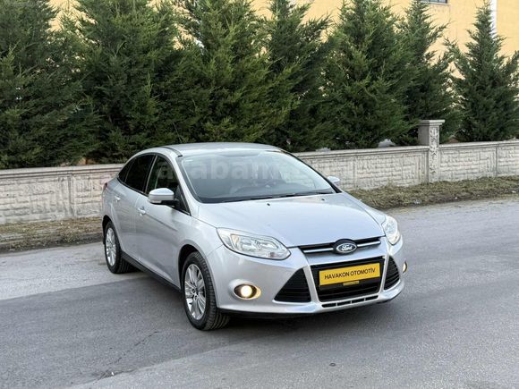 2014 ÇİKİŞLİ HATASIZ FOCUS 1.6TRENDX FUUL BAKIMLI