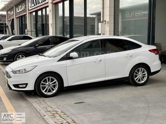 FORD FOCUS 1.6 TDCi TREND X 2015