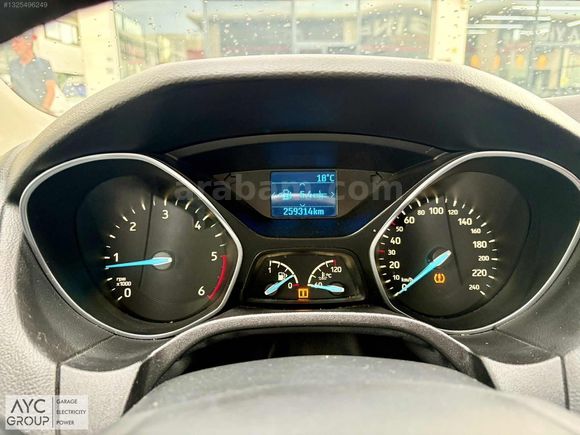FORD FOCUS 1.6 TDCi TREND X 2015