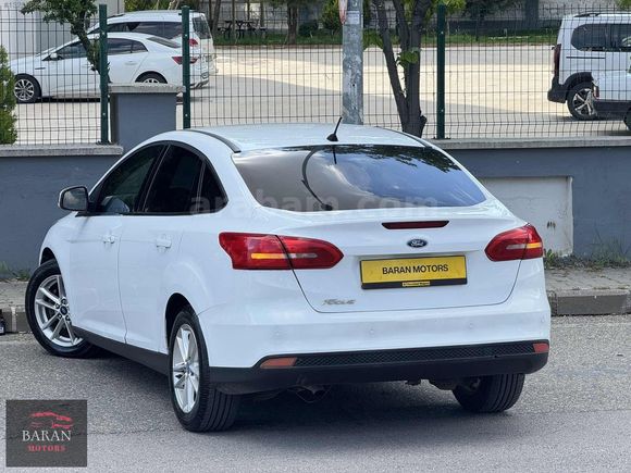 2015 FORD FOCUS TREND X HATASIZ 199'KM