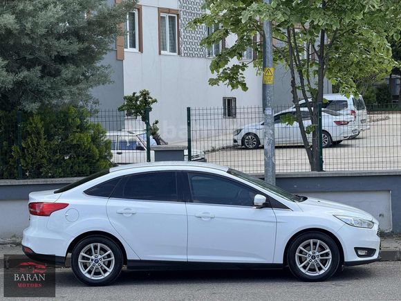 2015 FORD FOCUS TREND X HATASIZ 199'KM