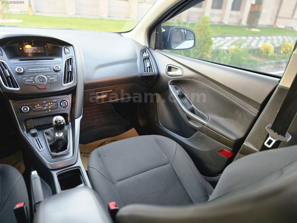 2017 MODEL FORD FOCUS DEĞİŞENSİZ 1 PARÇA BOYALI ÇOK TEMİZ ARAÇ