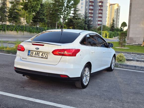 2017 MODEL FORD FOCUS DEĞİŞENSİZ 1 PARÇA BOYALI ÇOK TEMİZ ARAÇ