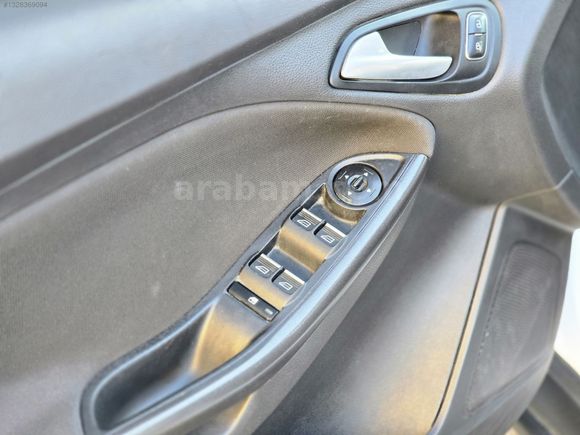2017 MODEL FORD FOCUS DEĞİŞENSİZ 1 PARÇA BOYALI ÇOK TEMİZ ARAÇ