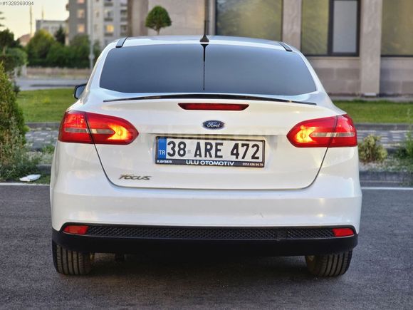 2017 MODEL FORD FOCUS DEĞİŞENSİZ 1 PARÇA BOYALI ÇOK TEMİZ ARAÇ