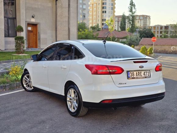 2017 MODEL FORD FOCUS DEĞİŞENSİZ 1 PARÇA BOYALI ÇOK TEMİZ ARAÇ
