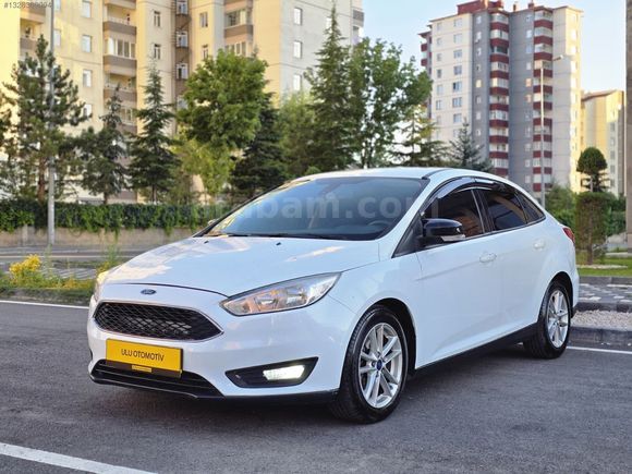 2017 MODEL FORD FOCUS DEĞİŞENSİZ 1 PARÇA BOYALI ÇOK TEMİZ ARAÇ