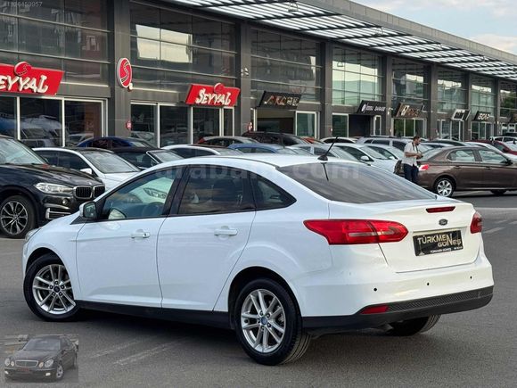 TÜRKMEN GÜNEŞ DEN 2017 MDL FORD FOCUS TREND X 12&24 ELDEN TAKSİT