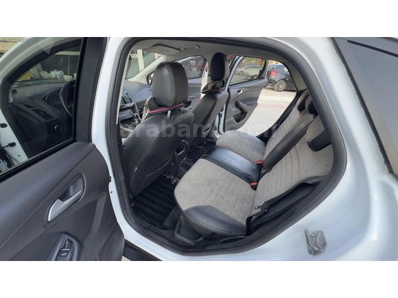Galeriden Ford Focus 1.6 TDCi Trend X 2014 Model Adana 203.000 km