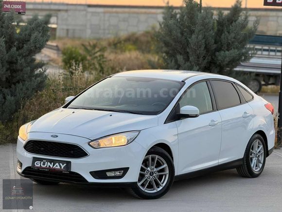 ACİL SATILIK 2016 MODEL FORD FOCUS 1.6 TREND X KM ORJ 145 BIN