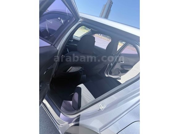 Sahibinden Peugeot 2008 1.2 PureTech Active Prime 2022 Model 