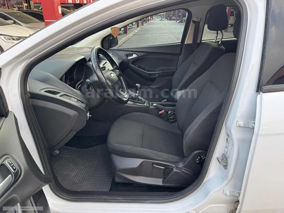 2016 FORD FOCUS EMSALSİZ TEMİZLİKTE 140.000 KM