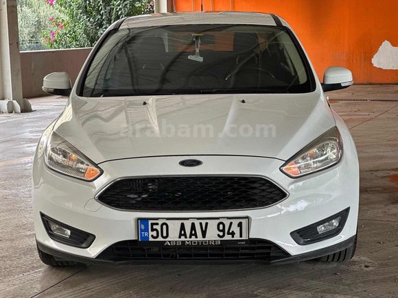 DÜŞÜK KM FORD FOCUS TRENDX