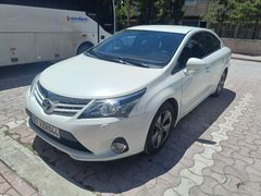 Sahibinden Toyota Avensis 1.6 Elegant Extra 2014 Model  130.000 km Beyaz