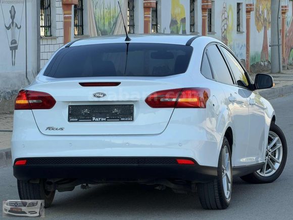 FATİH MOTORS' DAN HATASIZ DÜŞÜK KM CAM GİBİ FOCUS..