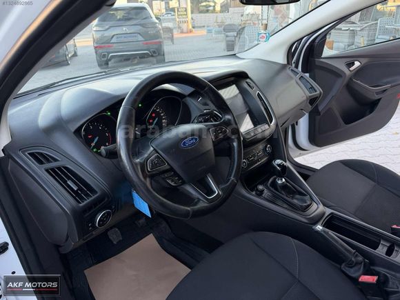 AKF MOTORS'DAN HATASIZ 169 BİN KM FOCUS 1.6 TDCİ