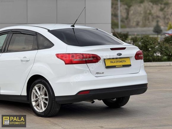 2014 MODEL 122000 KM HATASIZ BOYASIZ 1.6 TDCİ TREND X YENİ KASA