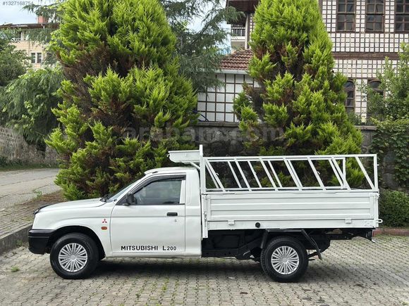 2000 MODEL MITSUBISHI L 200 FUL YAPILI TEMİZ
