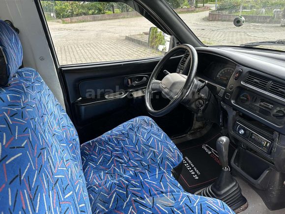 2000 MODEL MITSUBISHI L 200 FUL YAPILI TEMİZ