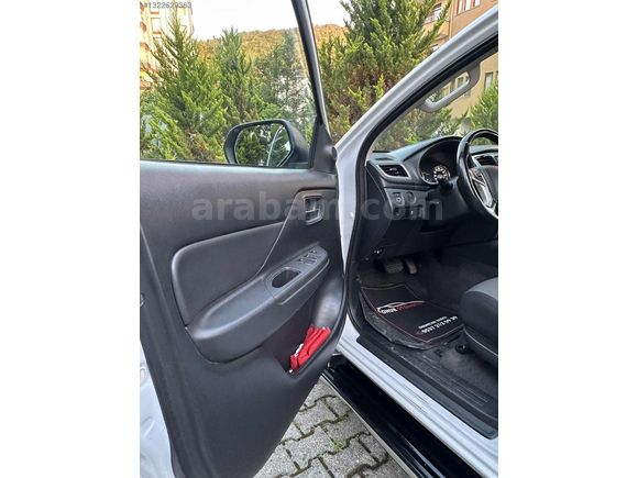 Hatasız Boyasız 90 BİN KM'De MITSUBISHI L200 Otomatik