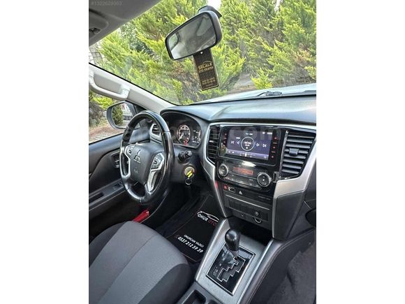Hatasız Boyasız 90 BİN KM'De MITSUBISHI L200 Otomatik