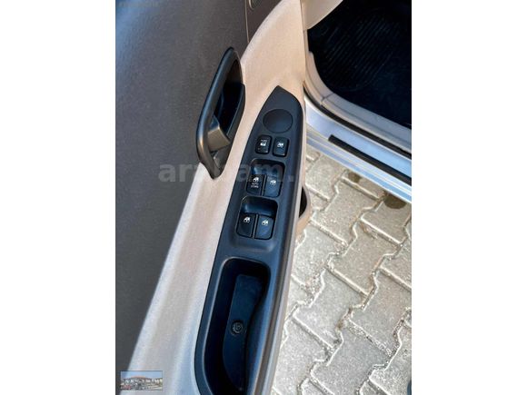ACCENT ERA 2009 1.5 CRDİ MANUEL