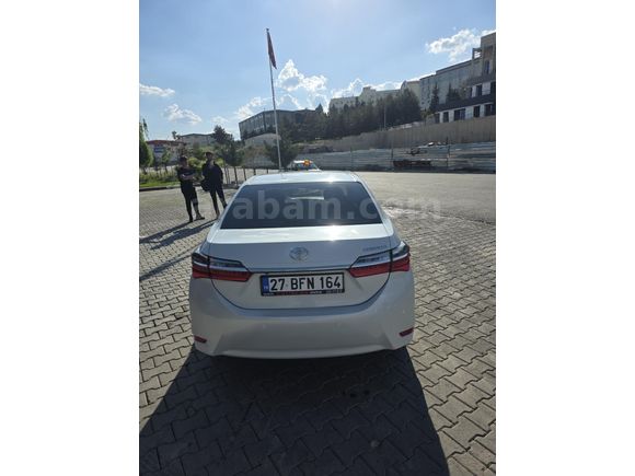 Sahibinden Toyota Corolla 1.4 D-4D Advance 2018 Model