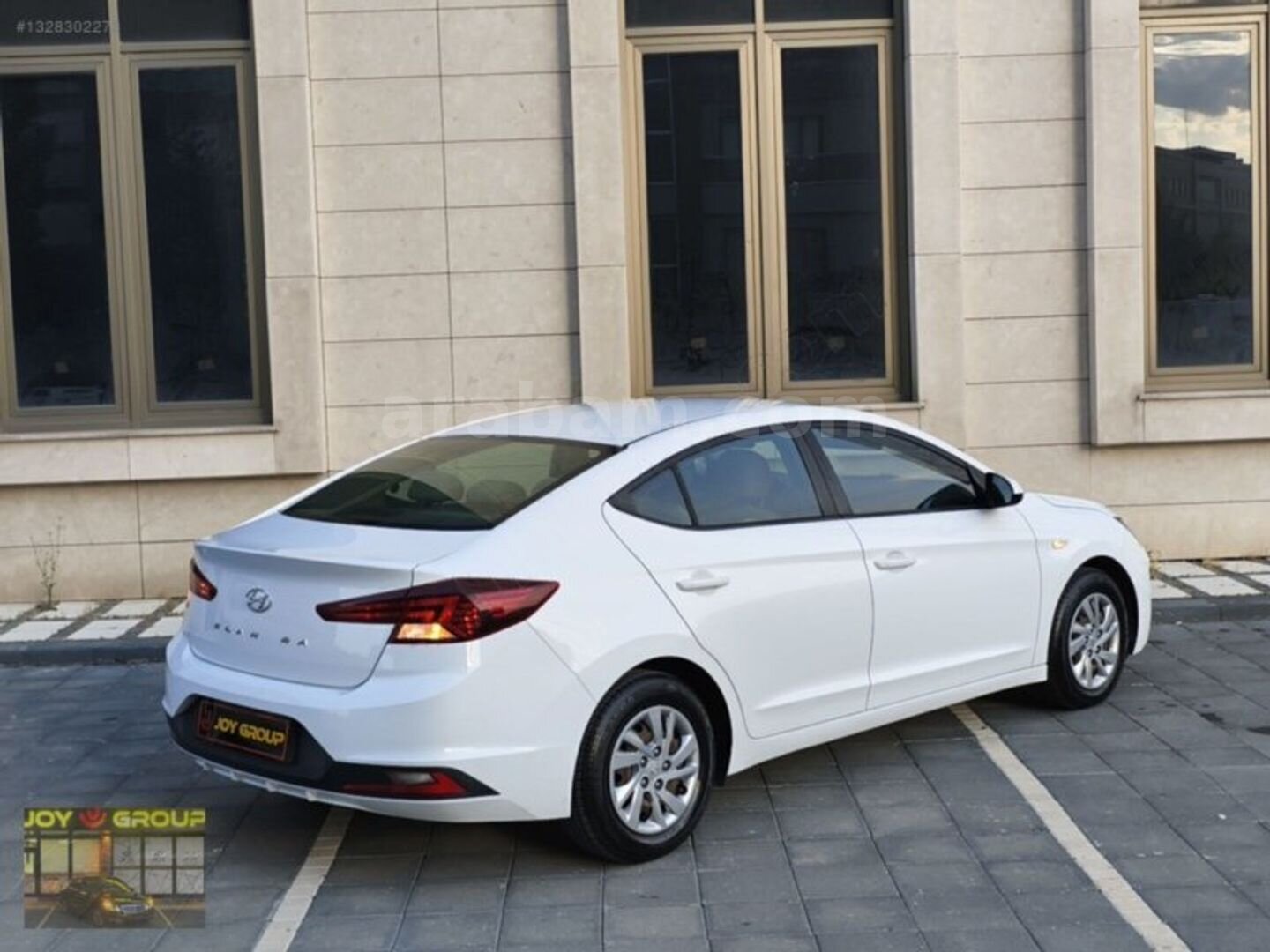 Galeriden Hyundai Elantra 1.6 MPI Style 2020 Model Konya 240.000 km Beyaz 7