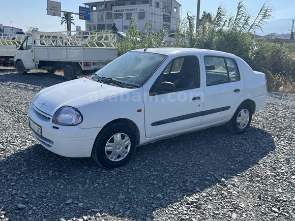  Renault Clio 1.4 RNA 2000 Model 256 binde orijinal satişa hazir Hatay