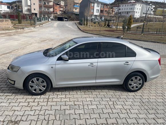 Sahibinden Skoda Rapid 1.2 TSI Ambition 2013 Model